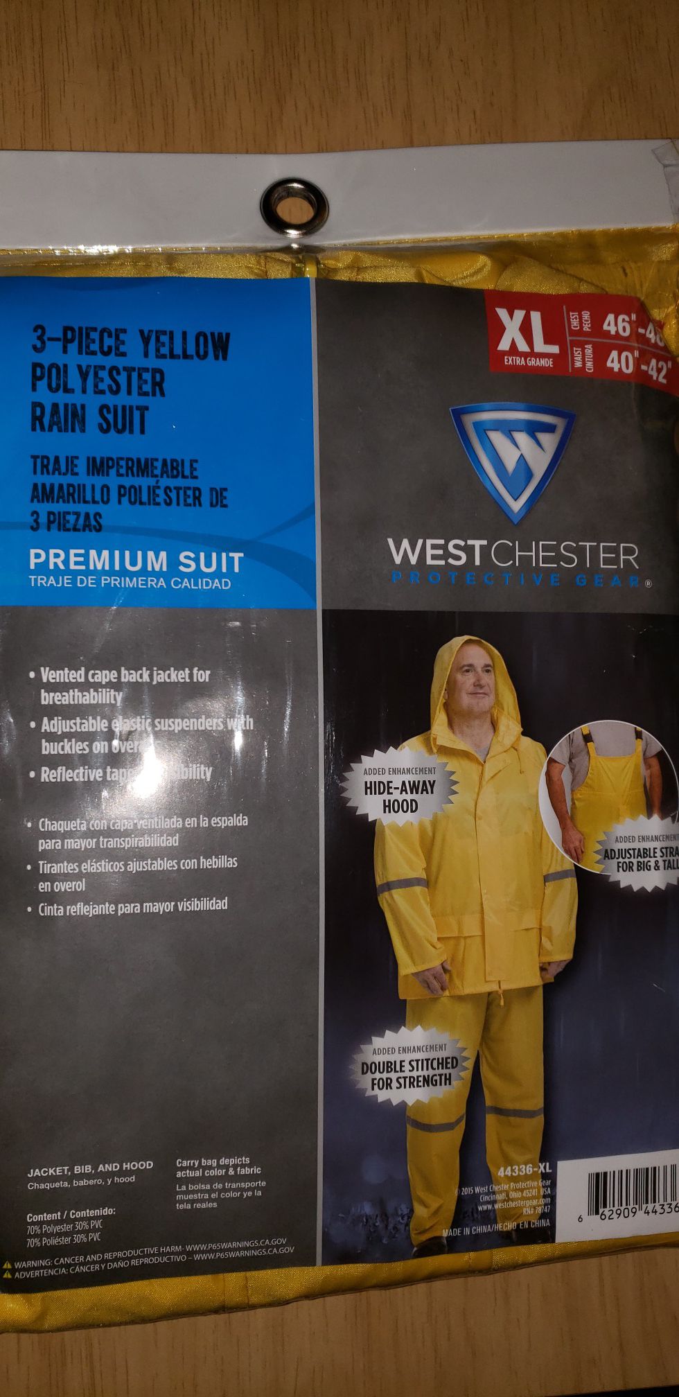 Polyester rain suit