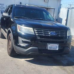 2016 Ford Explorer 