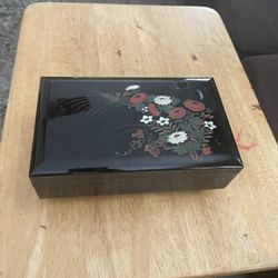 Black Lacquer Jewelry Box w/Flowers on Top, Music Box , Mirror