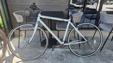 Specialized sirrus a1 road bike