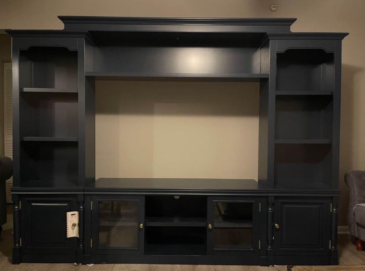 Entertainment Media  Center 