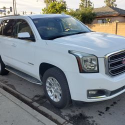 2017 GMC Yukon