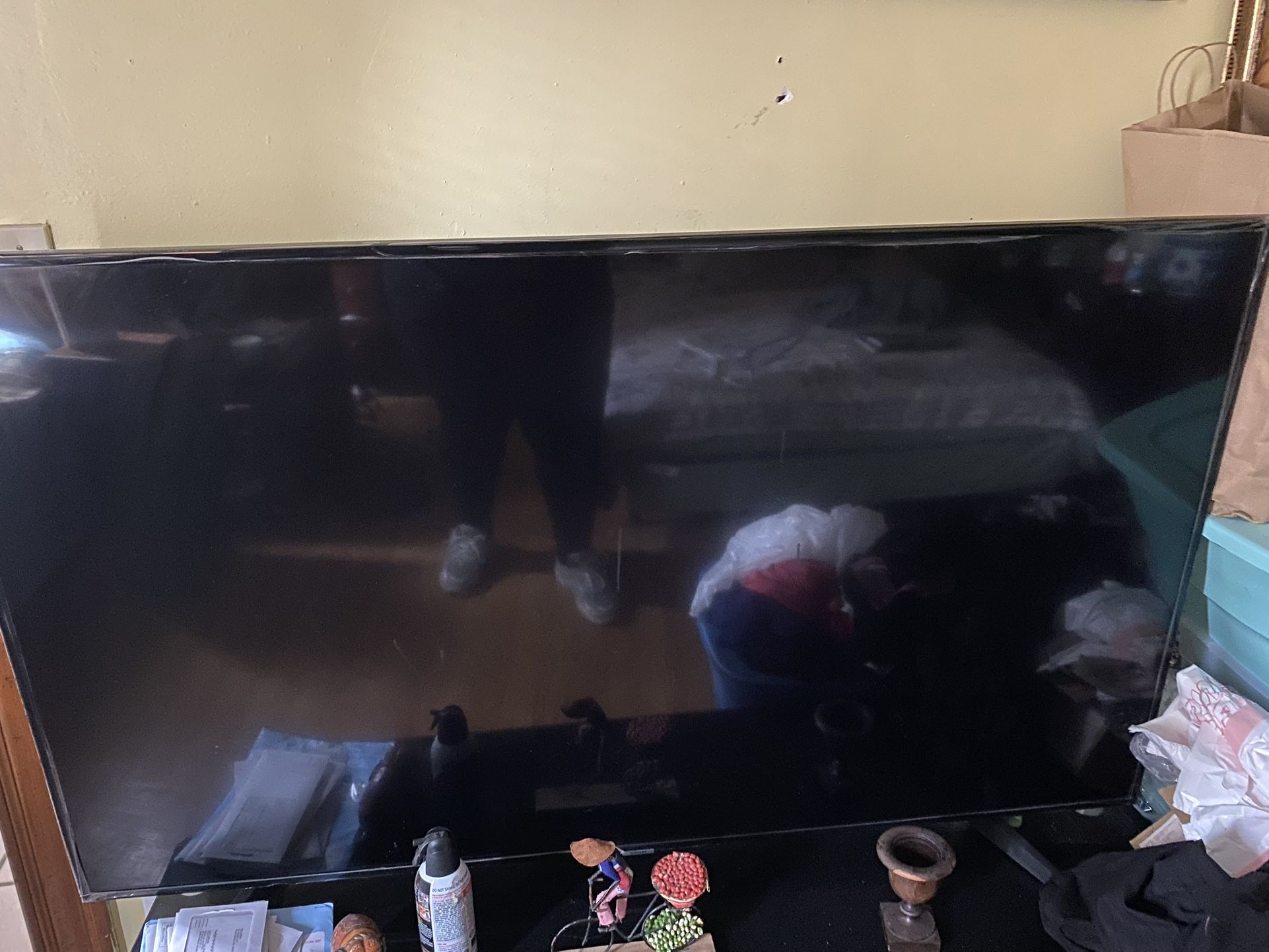 ‼️MOVING SALE‼️ TV & TV STAND‼️