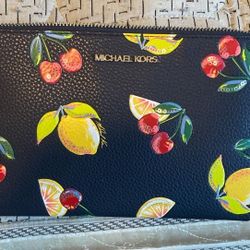 Michael Kors Wristlet