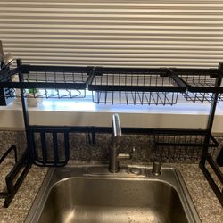 Sterilite Tan Dish Rack W/ Drainage Board for Sale in Los Angeles, CA -  OfferUp