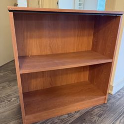 Free Wood Bookshelf 