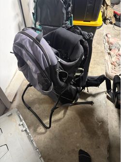 Kid shoulder seat