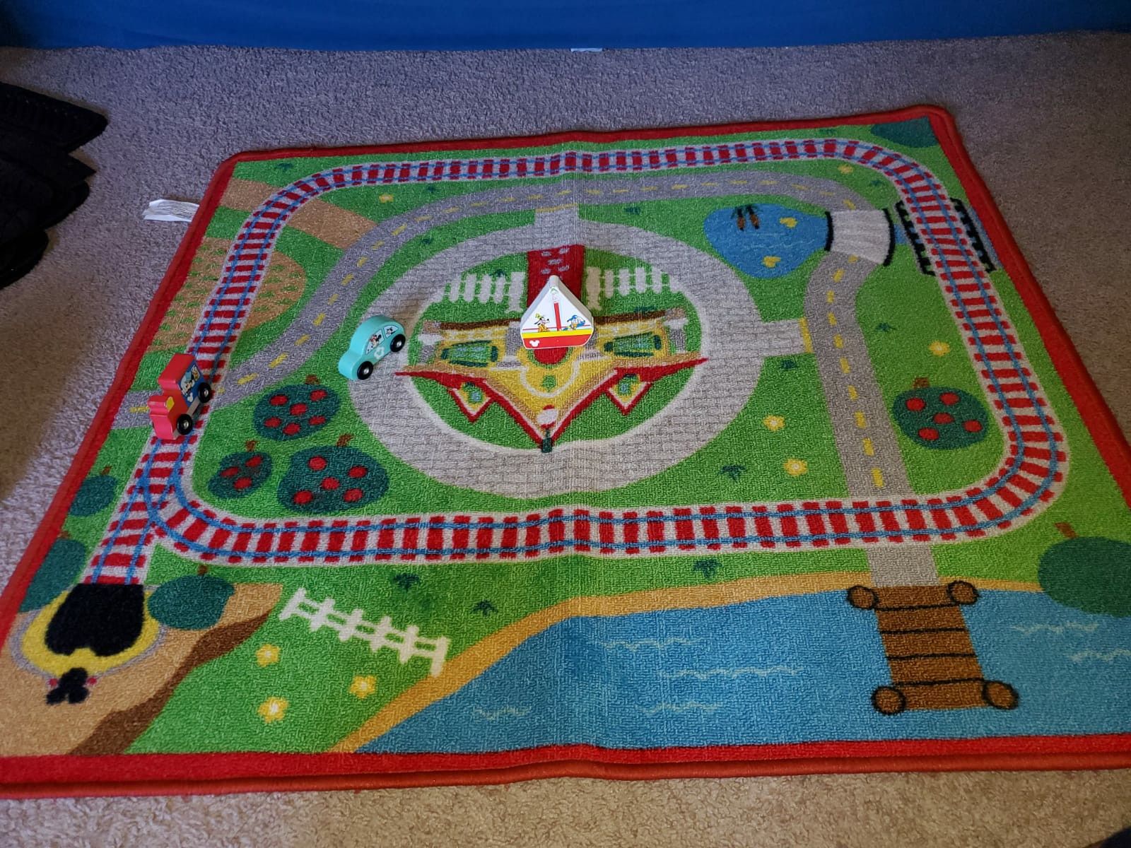 Kids Mat,puzzle and wooden blocks