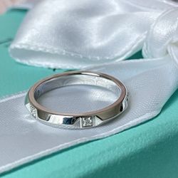 Tiffany & Co. Tiffany True Band Ring in Platinum size 5.5 NEW $1700 with Box