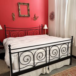 Free king bed frame