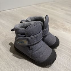 Water-Resistant Winter Boots｜Jan&Jul Size 8