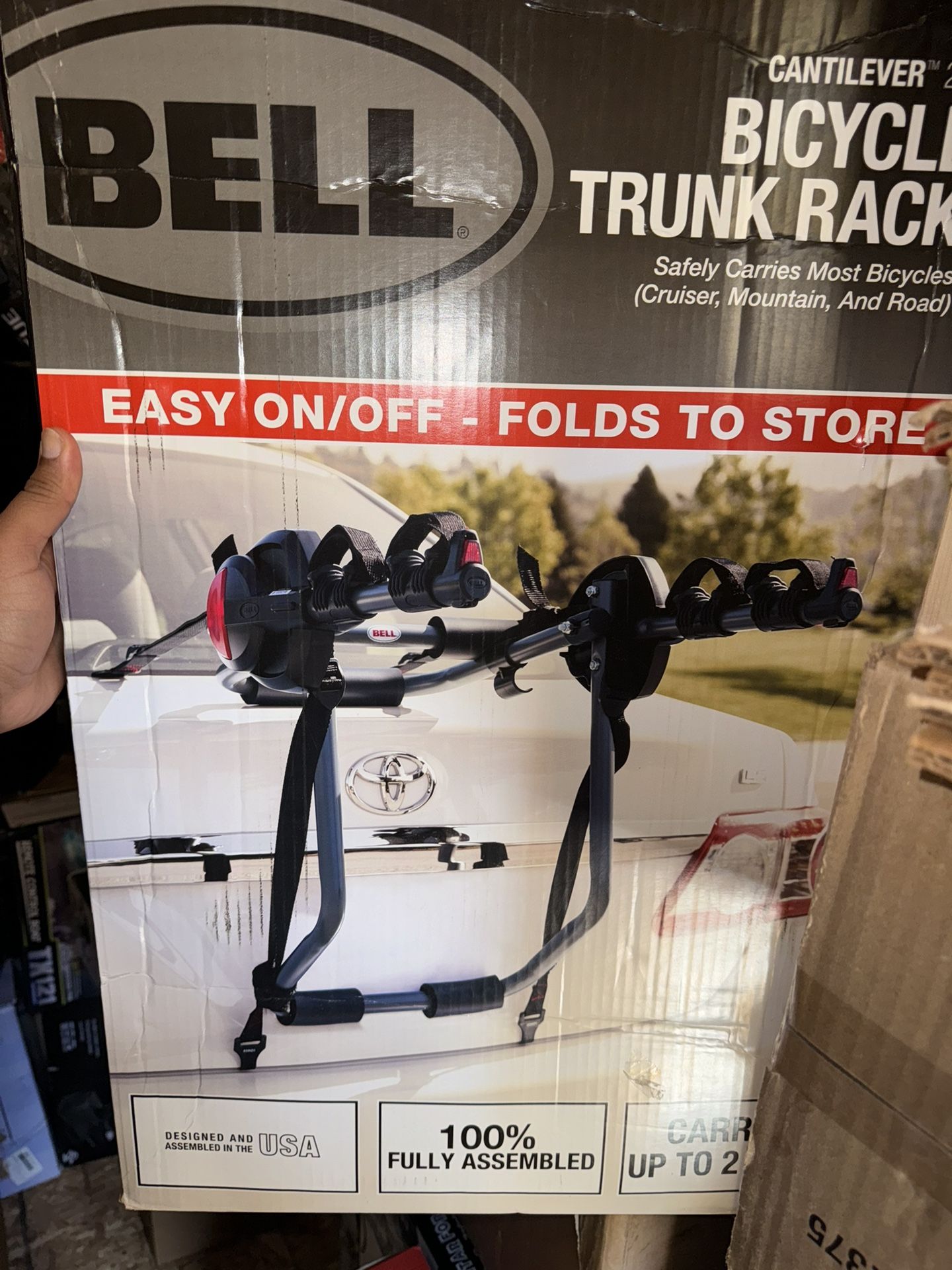 Bell Cantilever 200 2-Bike Trunk Rack Black Car SUV Mountain Road Bike Open Box