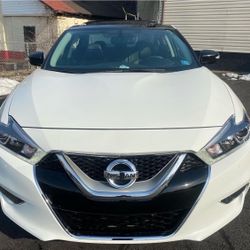 2017 Nissan Maxima 