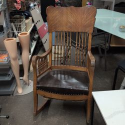 Antique Rocking Chair 