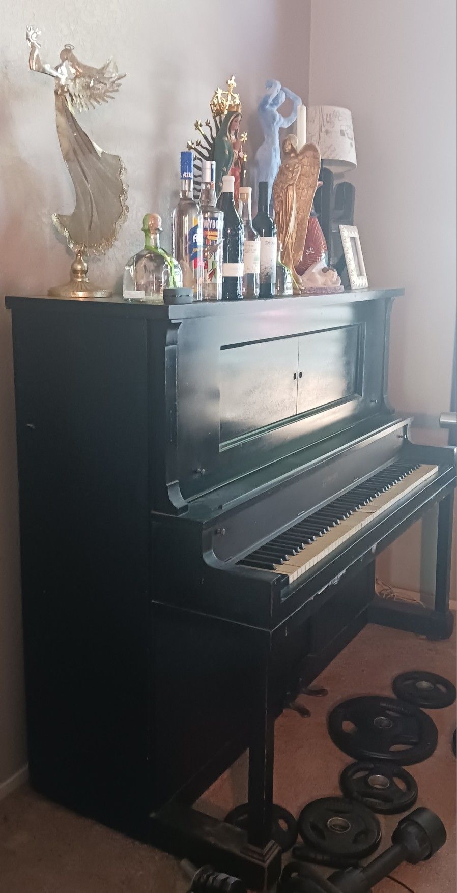 Upright Vintage 1925 Piano