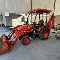 B26 Kubota Mini Backhoe Loader