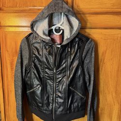 Used Like New Women Jacket 🧥 Size L Disposable $25