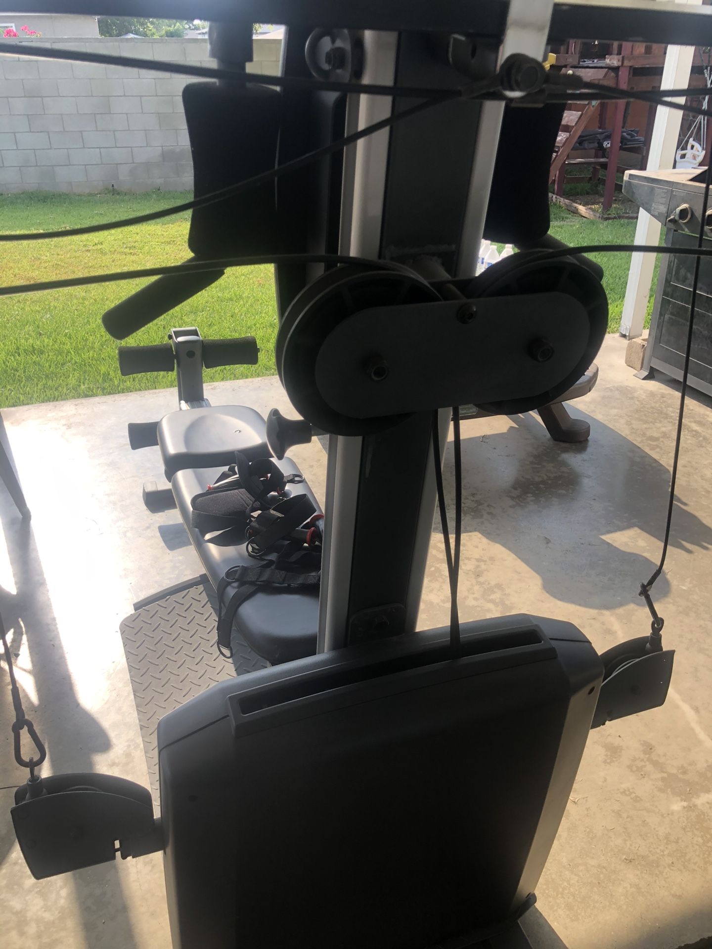 WEIDER CROSSBOW PLATINUM XP800 HOME GYM for Sale in West Covina, CA