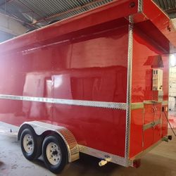 Trailas Equipada Para Negocios