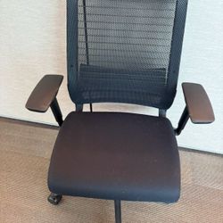 Office Chairs 