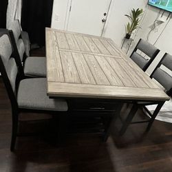 Dinning Room Table 
