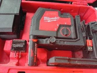 Milwaukee laser