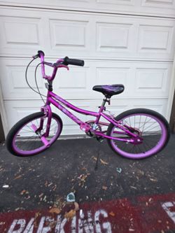Girls 20" 2 Cool Kent BMX Bike