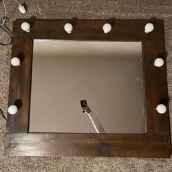 Vanity Mirror/Espejo