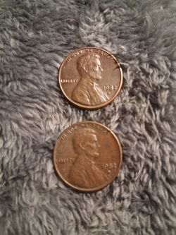 2 1982 small date pennys