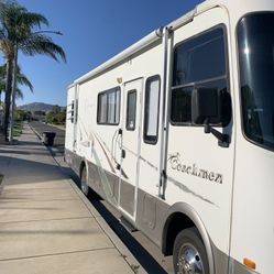 2004 Coachman Mirada 17500 OBO