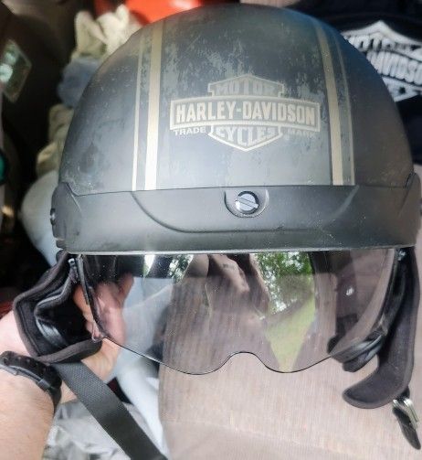 LIMITED HARLEY DAVIDSON HELMET