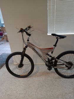 Specialized ENDURO PRO $400