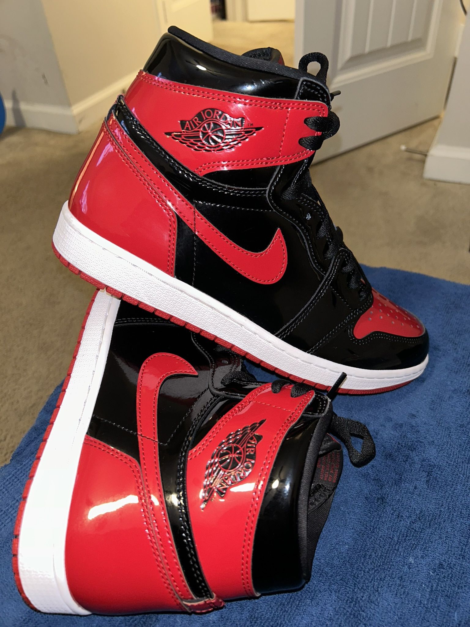 Air Jordan 1" Patent Bred"