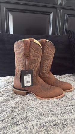 Men’s Boots