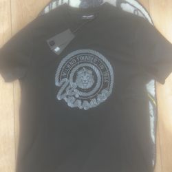 Milano Left Point Rhinestone T-Shirt Size Medium