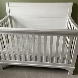 Crib And Mattress 