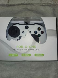 Xbox One Wired Controller White BRAND NEW IN BOX