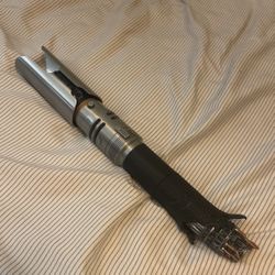 Cal Kestis Galaxy’s Edge Lightsaber
