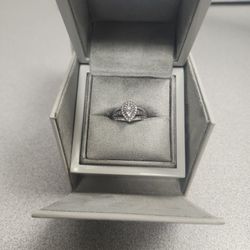 Size 7 Wedding Ring for Sale