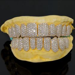 Moissanite Diamond Grillz  Pass Diamond Tester