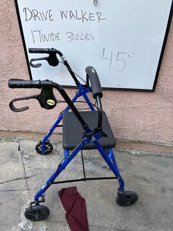 Drive Medical Rollator Walker 17" Wide 300 lbs