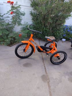 Antique classic Harley Davidson edition tricycle