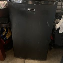 Mini Fridge 