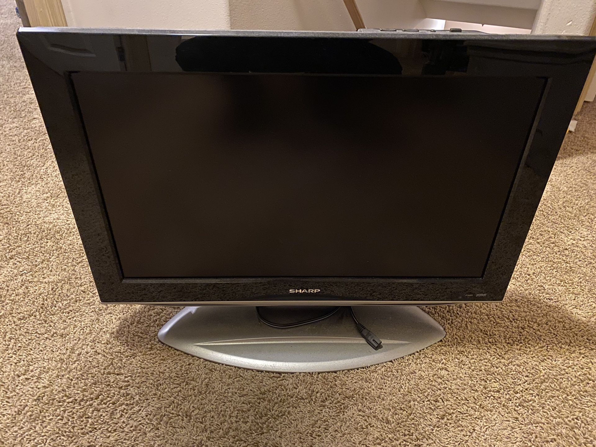 Sharp 27” TV