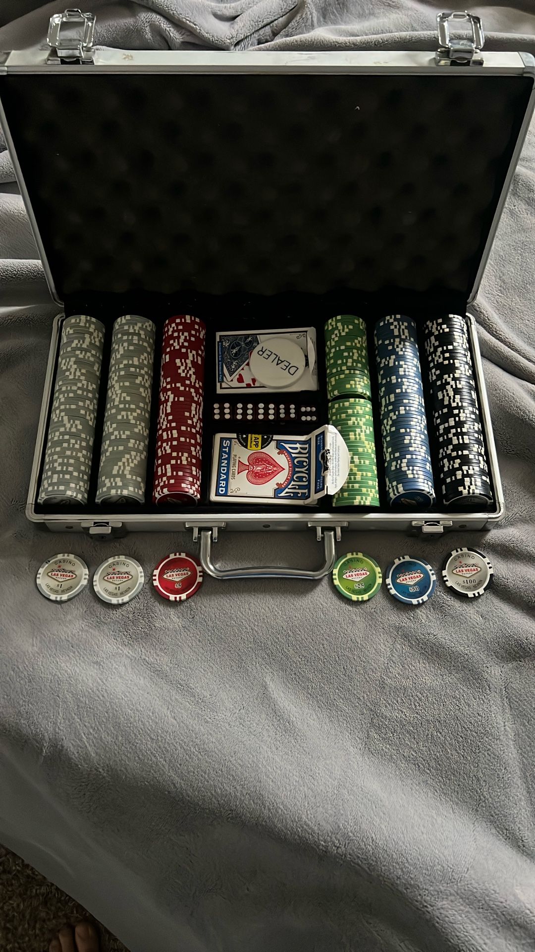 Poker Chip Set