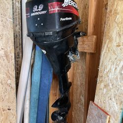 Mercury FourStroke 9.9 HP Outboard