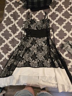 Size Xl Knee Length Dress