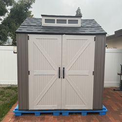 RUBBERMAID SHED