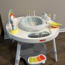 Skip Hop Activity Center