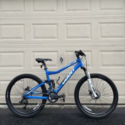 Giant Yukon FX – Full Suspension Mountain Bike - Medium frame - Bicycle